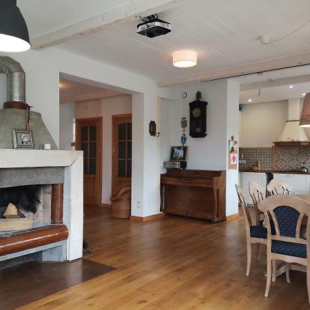 9 Min From Palanga! Luxury House On The River And Sauna Kretinga Exterior foto